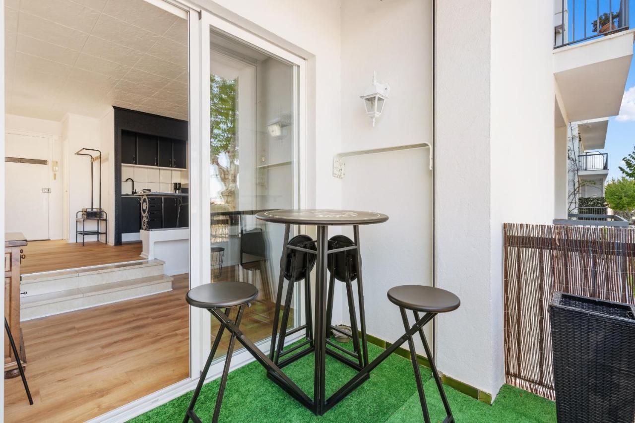 Welcs Apartamento 058 Emp En Puerto Con Terraza กัสเตโย เดมปูเรียส ภายนอก รูปภาพ